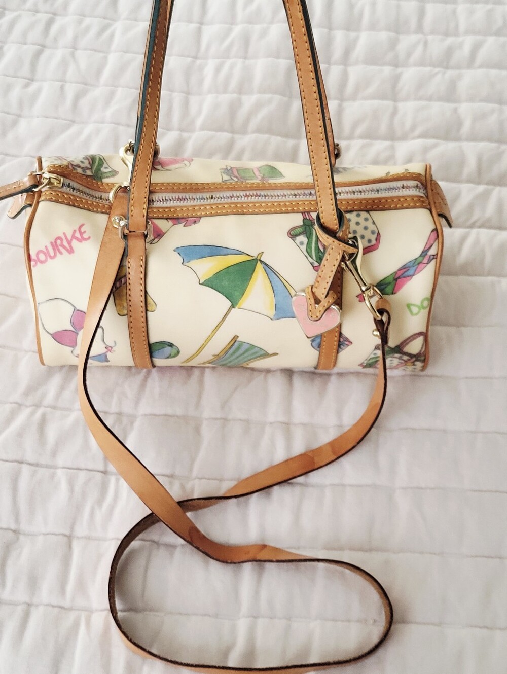 Dooney & Bourke Cream Barrel Crossbody with Multicolor Beach Print Rainbow Zip